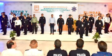 Refuerza Toño Astiazarán acciones en seguridad con nuevos agentes a la Policía Preventiva y Tránsito Municipal