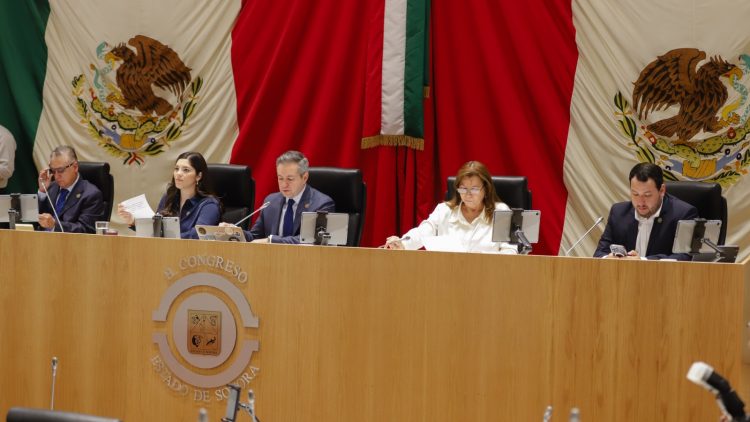 Da Diputación Permanente trámite a correspondencia y aprueba acta de sesión