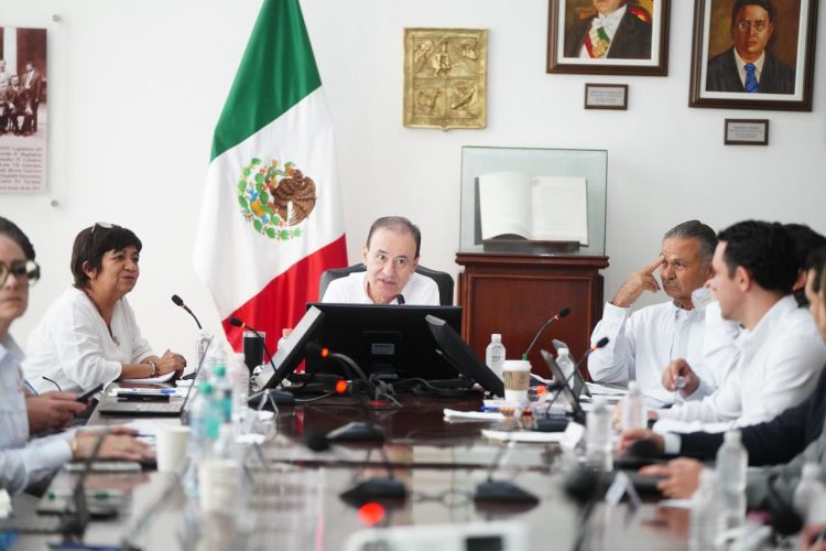Gobernador Durazo avanza construcción de 33 mil 800 viviendas en Sonora con respaldo de Presidenta Sheinbaum