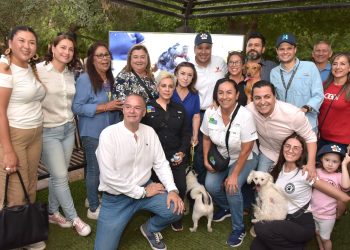 Lanza Toño Astiazarán “Huellita Segura” para protección de animales de compañía en Hermosillo