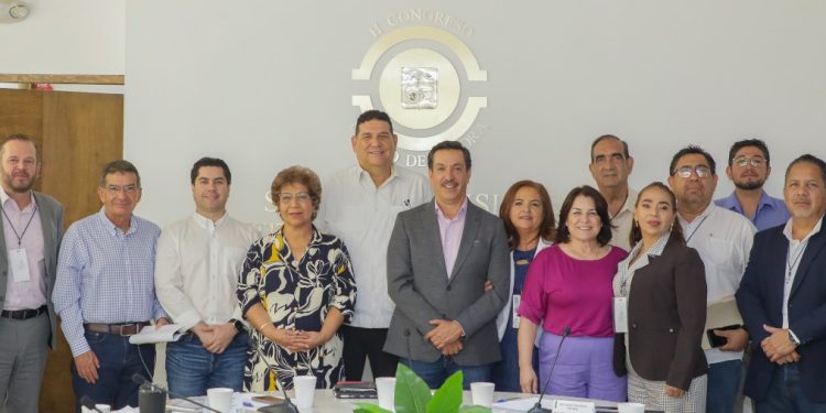 Realiza Congreso de Sonora parlamento abierto para analizar iniciativa de ley que propone la figura de Diputado Migrante