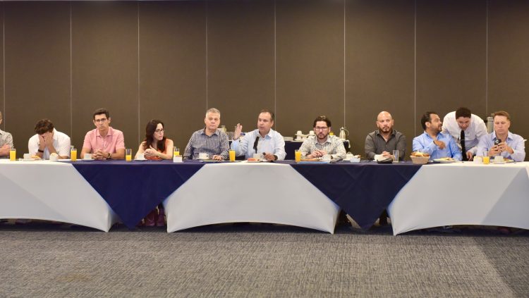 Hermosillo impulsa inversiones históricas en distribución de agua potable: Toño Astiazarán