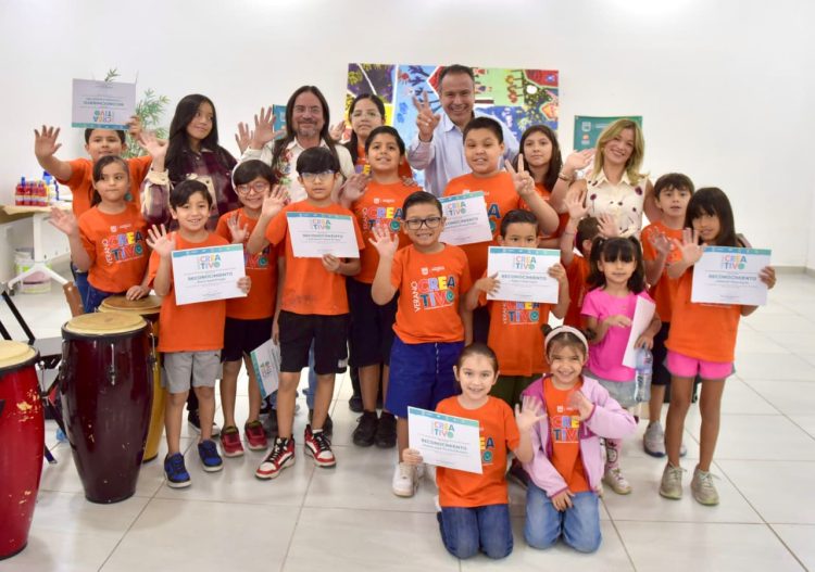 Apoya Toño Astiazarán a niñas y niños con Campamento Cultural del IMCA