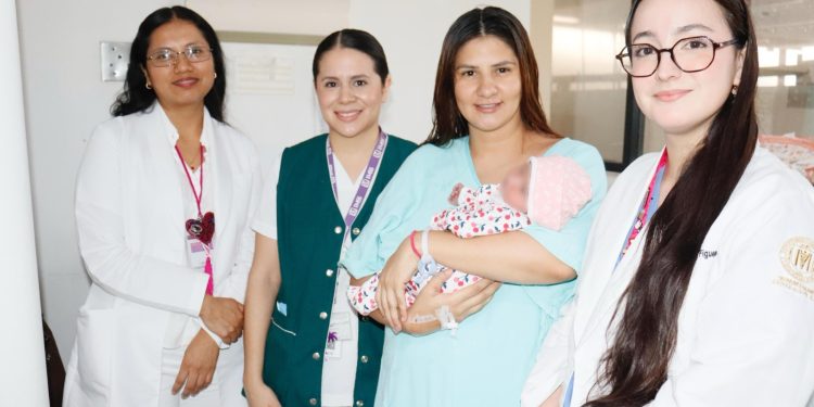 Brinda IMSS Sonora atención inmediata y de calidad a paciente en labor de parto