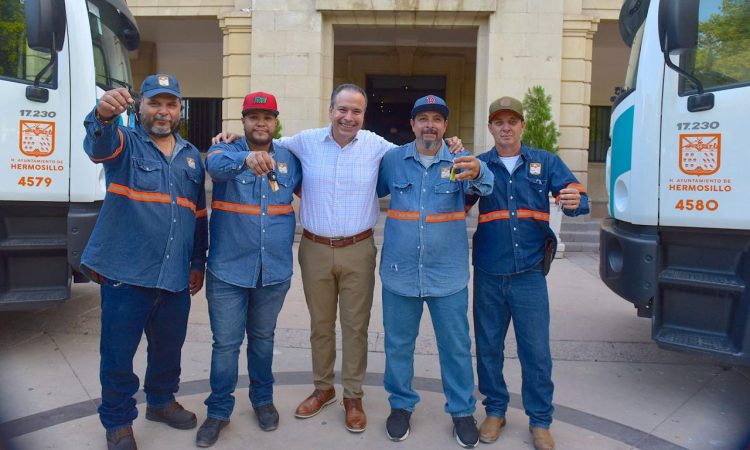 Fortalece Toño Astiazarán atención a zona rural con entrega de cuatro pipas nuevas