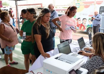 Con Sonora Atiende, Gobernador Durazo lleva servicios gratuitos a la colonia Jorge Valdez Muñoz