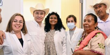 Gobernador Durazo logra certificación de Cofepris para primer Consultorio Tradicional Indígena de México en Vícam