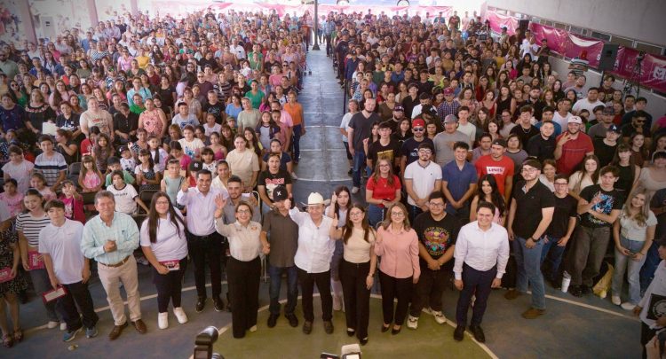 Gobernador Durazo transforma la educación de estudiantes de Cananea con becas y nuevo plantel de Conalep