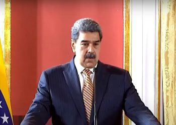El Dictador Maduro convoca a milicianos y civiles a “alistarse” ante aumento de amenazas de EU