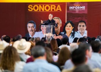 Alfonso Ramírez Cuéllar presenta su Primer Informe Legislativo en Sonora con amplia convocatoria política