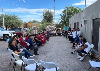 Atienden a integrantes de la comunidad Triqui y Mixteca del Poblado Miguel Alemán