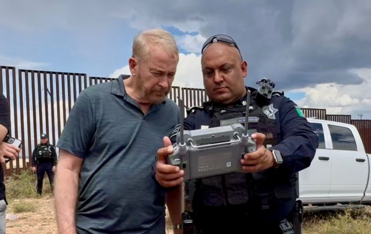 Ronald Douglas Johnson, embajador de Estados Unidos en México visita frontera de Sonora y Arizona