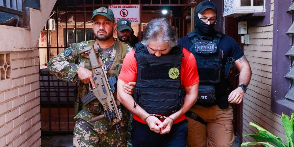 Entregan a Hernán Bermúdez, líder de ‘La Barredora’; México lo recibe en Paraguay