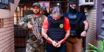 Entregan a Hernán Bermúdez, líder de ‘La Barredora’; México lo recibe en Paraguay