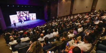 Diputado Omar Del Valle Colosio rinde su Primer Informe de Labores Legislativas en Hermosillo