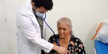 Lleva Ayuntamiento de Hermosillo jornada de salud a familias de La Caridad y alrededores