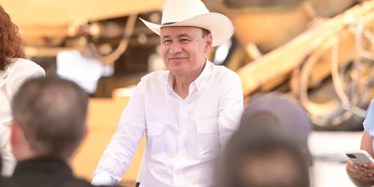 Gobernador Durazo impulsa la seguridad vial y turismo con proyecto de ampliación de carretera a Hermosillo-Bahía de Kino