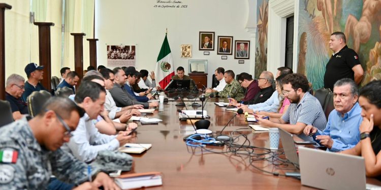 Instala Gobernador Durazo Comité Operativo de Emergencias para despliegue de acciones preventivas por huracán Lorena