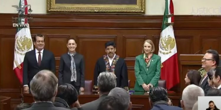 Apertura de las puertas de la Suprema Corte y sesión solemne de instalación de la nueva SCJN