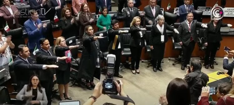 Senado toma protesta a 900 juzgadores electos; inicia nueva era judicial