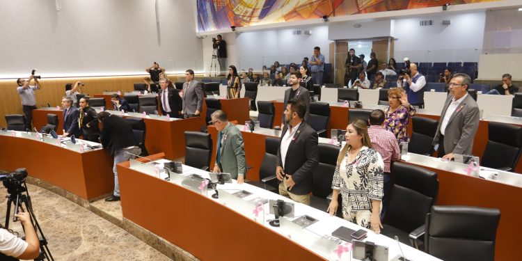Analiza Congreso de Sonora eliminación de Impuesto Predial Ejidal y conmemora el 2 de octubre