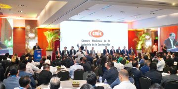 Reconocen empresarios liderazgo de Gobernador Durazo en obras estratégicas durante reunión nacional del sector