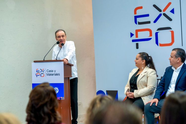 Gobernador Durazo y Canadevi fortalecen la vivienda en Sonora con inicio de 55 mil casas para familias vulnerables