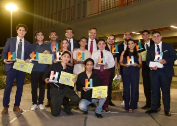 Destaca Toño Astiazarán talento de jóvenes en Premio Municipal de la Juventud 2025