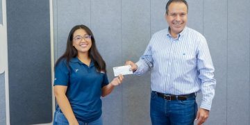 Impulsa Toño Astiazarán talento deportivo con entrega de 28 apoyos más en beneficio de 120 jóvenes