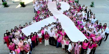 Llama Toño Astiazarán a hacer conciencia en la conmemoración del Día Mundial de la Lucha contra el Cáncer de Mama
