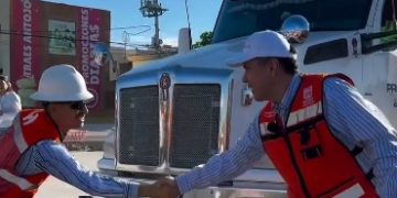 Tono Astiazaran supervisó los trabajos y los tramos de la construcción del nuevo paso a desnivel que pronto quedarán abiertos a la circulación.