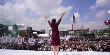 ‘Quien robe al pueblo va enfrentar la justicia’: sentencia la Presidenta Sheinbaum