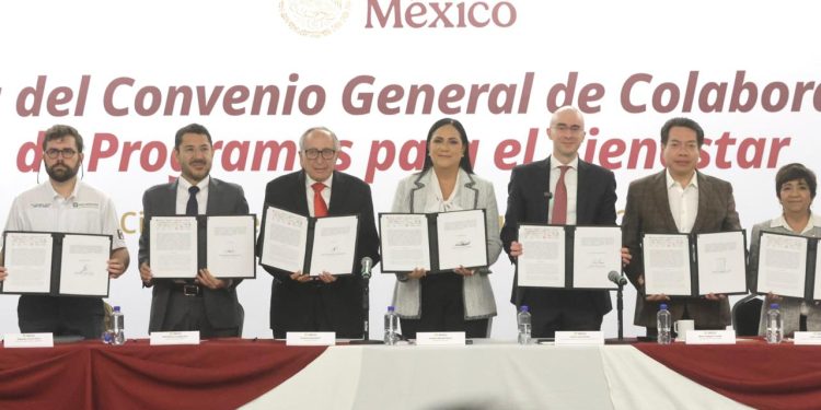 “Dependencias e instituciones del Gobierno firman el Convenio General con Bienestar, para atender la pobreza en México: Ariadna Montiel y Octavio Almada