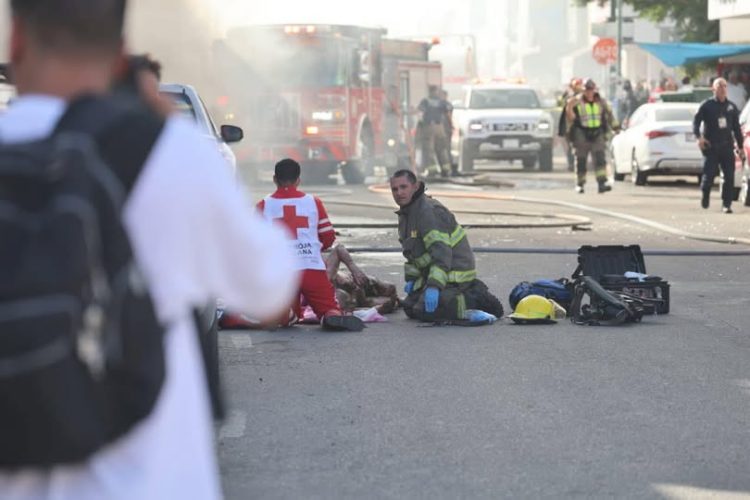 Se registran 22 personas fallecidas tras explosión e incendio en comercio del Centro de Hermosillo