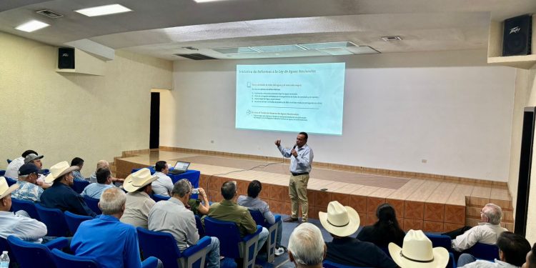 Conagua impulsa diálogo sobre la reforma a la Ley de Aguas Nacionales en el sur de Sonora