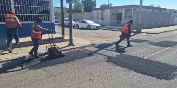 Trabajarán cuadrillas de bacheo en colonias del Norte y Sur de la ciudad