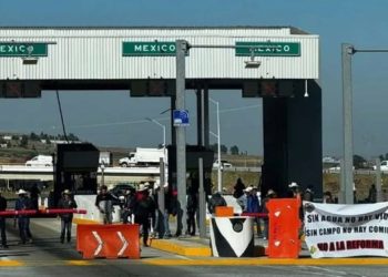 Se levantan bloqueos de carreteras tras acuerdo de Segob con productores y transportistas