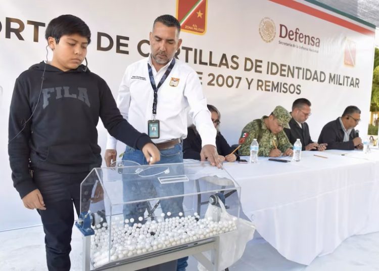 A partir de 2026 el Servicio Militar Nacional se reducirá de 44 a 13 sesiones sabatinas, además de que se integrarán dos escalones por año.