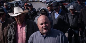 Concesiones otorgadas a los LeBarón equivalen a 19 mil albercas olímpicas