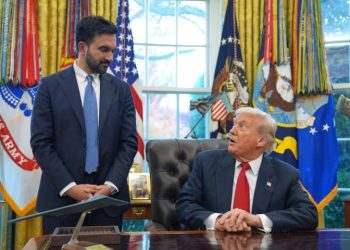 Trump promete colaborar con Mamdani, el nuevo alcalde socialista de NY