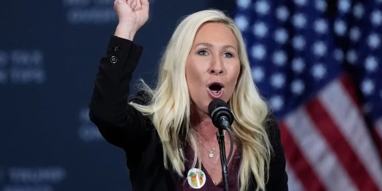 La representante republicana Marjorie Taylor Greene renuncia a su escaño tras choque con Trump por caso Epstein