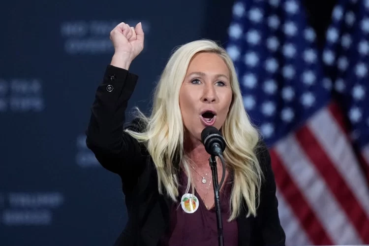 La representante republicana Marjorie Taylor Greene renuncia a su escaño tras choque con Trump por caso Epstein