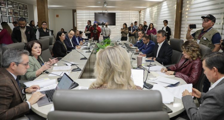 Aprueba Comisión de Hacienda del Congreso de Sonora proyecto de paquete económico 2026