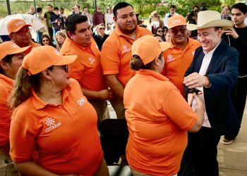 Gobernador Durazo entrega unidades para un transporte público más seguro y moderno, sin aumento a tarifas