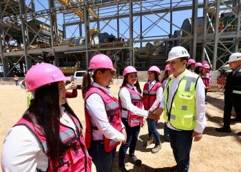 Respaldo de la presidenta Claudia Sheinbaum permite acuerdo histórico en favor de mineros de Cananea: Gobernador Durazo