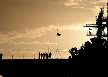 Trump designa a gobierno de Maduro como “terrorista” y amenaza con cerco naval petrolero a Venezuela