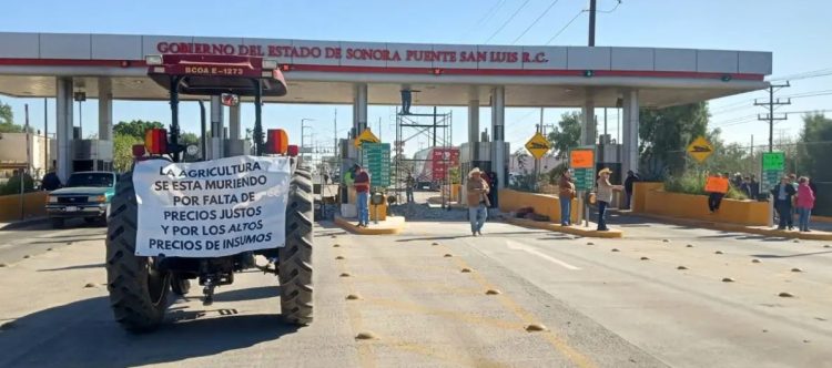 Toman caseta de peaje de SLRC, los bloqueos de agricultores por la Ley de Aguas se extienden a Chihuahua, BC y Zacatecas