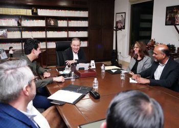 Gobernador Durazo concreta alianza con empresa francesa para creación de primera academia de la industria aeroespacial