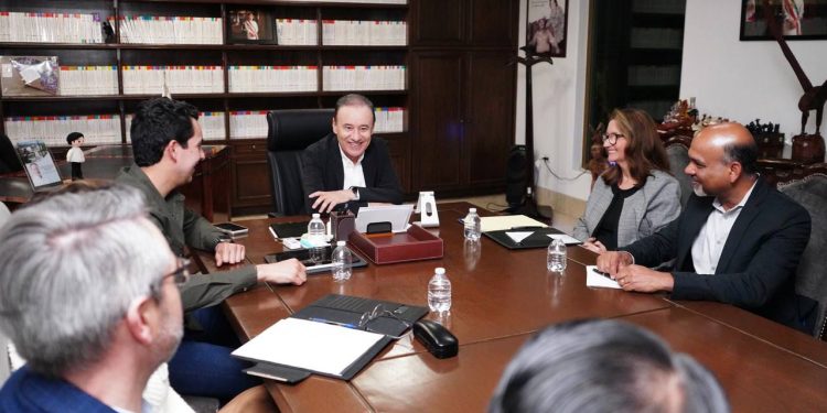 Gobernador Durazo concreta alianza con empresa francesa para creación de primera academia de la industria aeroespacial