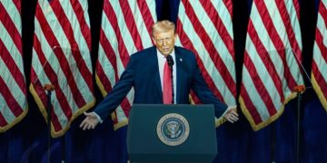 No más petróleo o dinero de Venezuela irá a Cuba, advierte Trump en nuevas amenazas